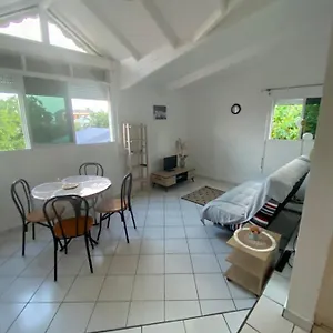 Appartements: Plage&commerces à 200m , Sainte-Anne (Grande-Terre) Guadeloupe